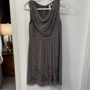 Elegant Gray Sleeveless Dress
